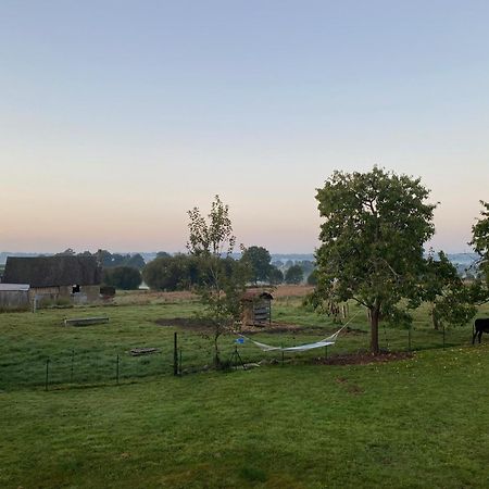 Entire Farm House Stay, La Gerouardiere Barenton Kültér fotó