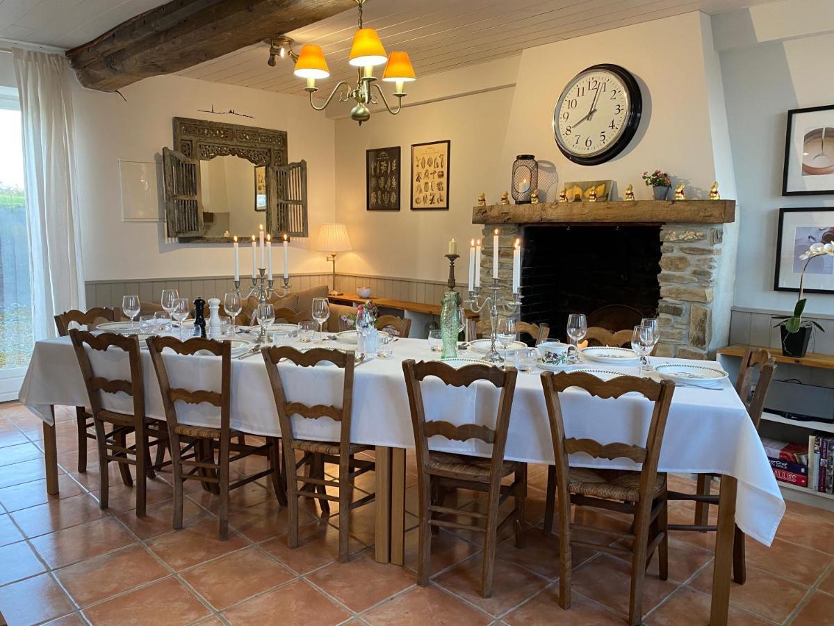 Entire Farm House Stay, La Gerouardiere Barenton Kültér fotó